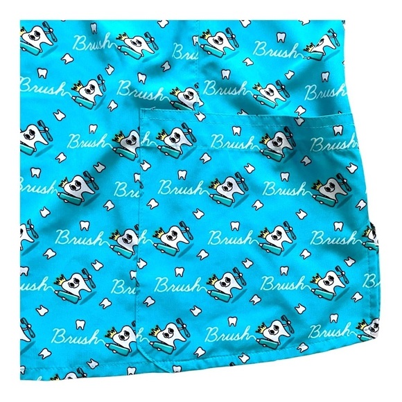 Prints by Maeven medical scrub top blue teeth print short sleeve front pockets L - Picture 7 of 11